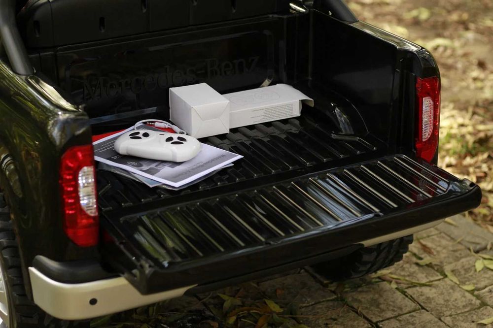 Лицензиран Акумулаторен Джип Mercedes X-Class PREMIUM, 180W, 12V/14Ah