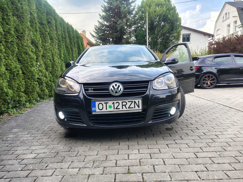 Volkswagen Golf 2008 diesel, 2.590 € — imagine 3
