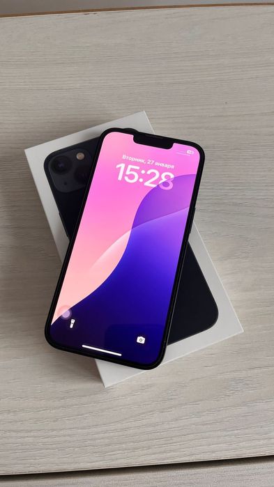 iPhone 13  128гб