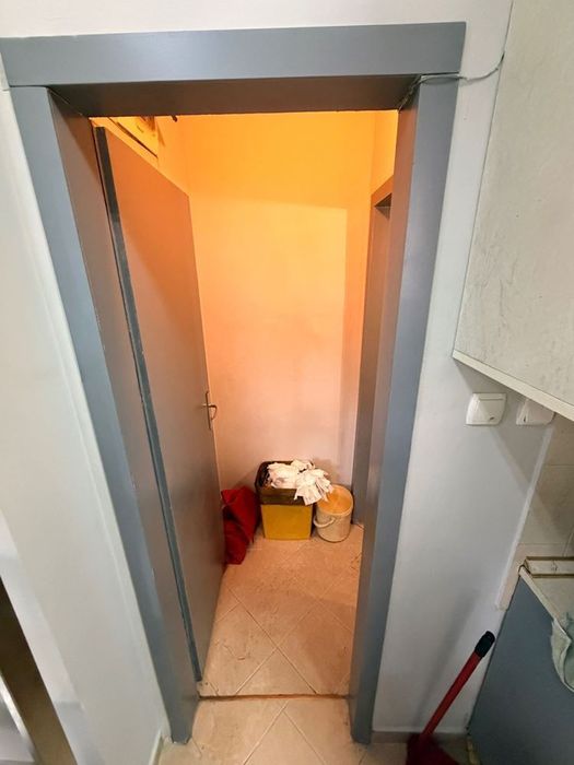 Дава се под наем Магазин в София, Хладилника - 50 кв.м за 648.21 € - Снимка #5