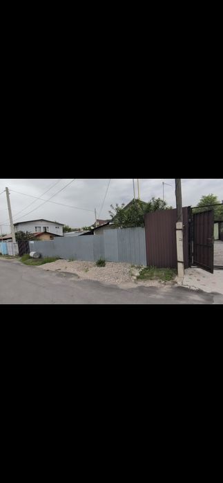 Продается участок, 2 дома.