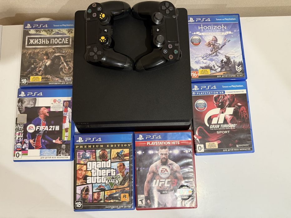 Продам PS 4 slim
