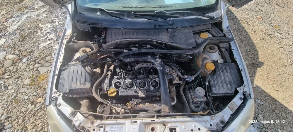 Dezmembram Opel Combo 1.7