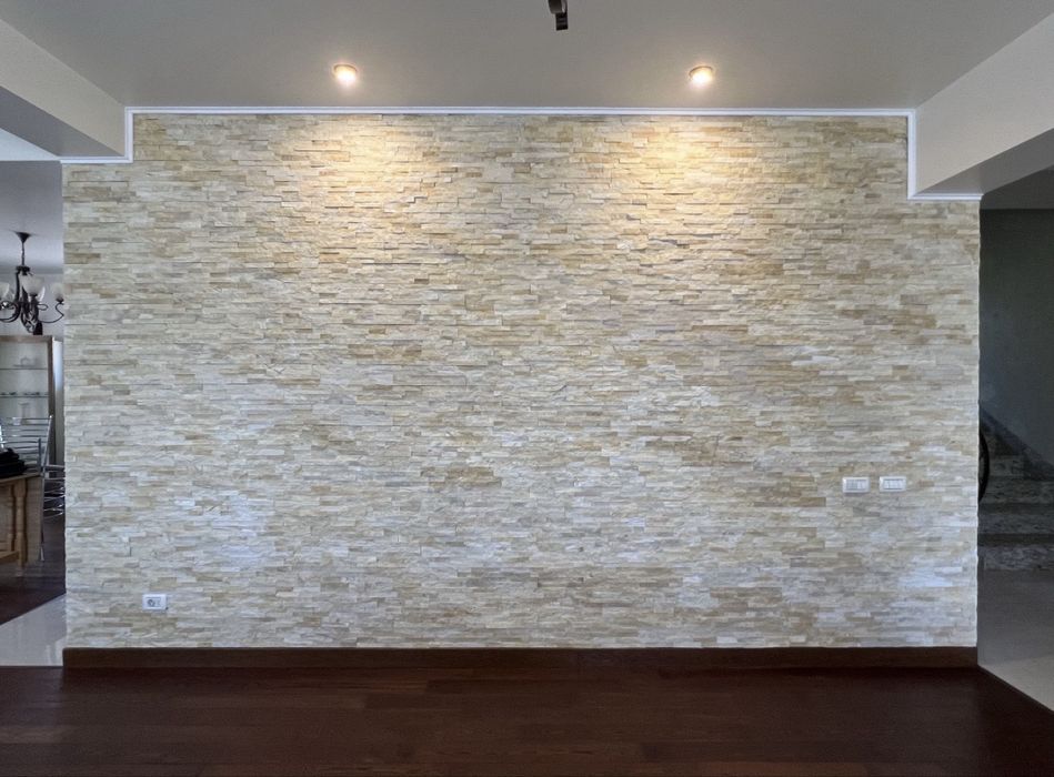 Renovari interioare Zugraveli Constructii Placare Piatra decorativa