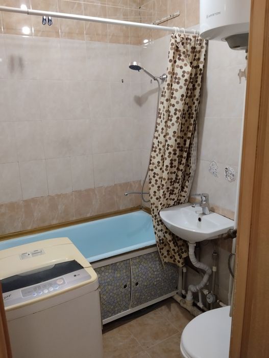 Продам 2 ух комнатную квартиру