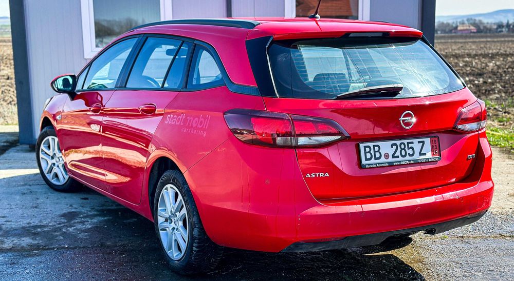 Opel Astra K 2017 1.6CDTI cu doar 123000 km