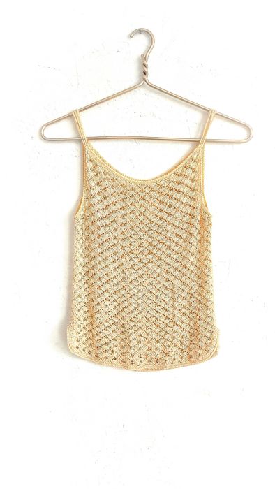 Топ вязанный с бусинками