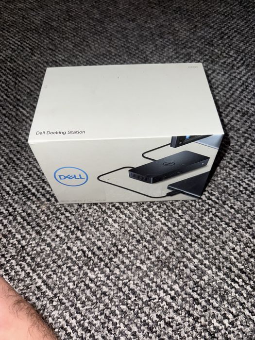 dell docking station D3100