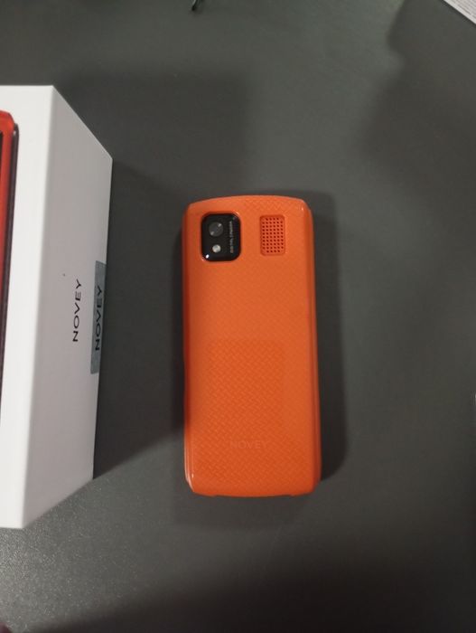 Telefon sotiladi yangi