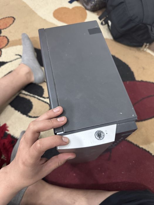 Компьютер процессор