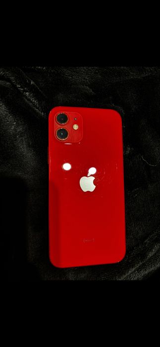 Iphone 12 cu urme de uzura 64gb 76 %sanatete baterie