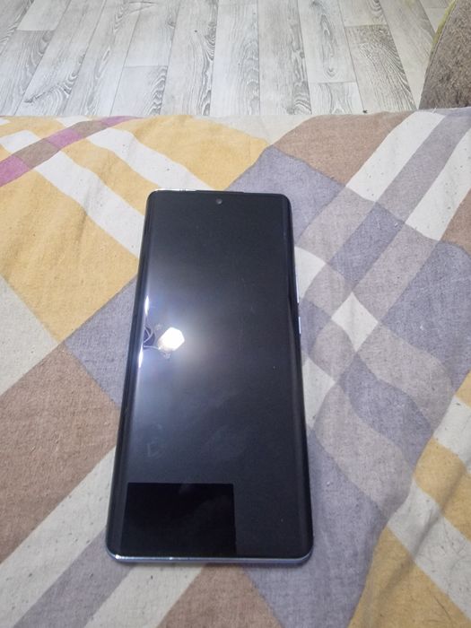 Продам Huawei nova9