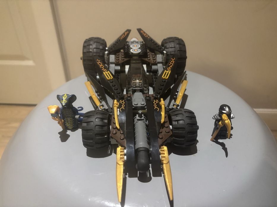 Lego Ninjago 9444 Cole’ s Tread Assault