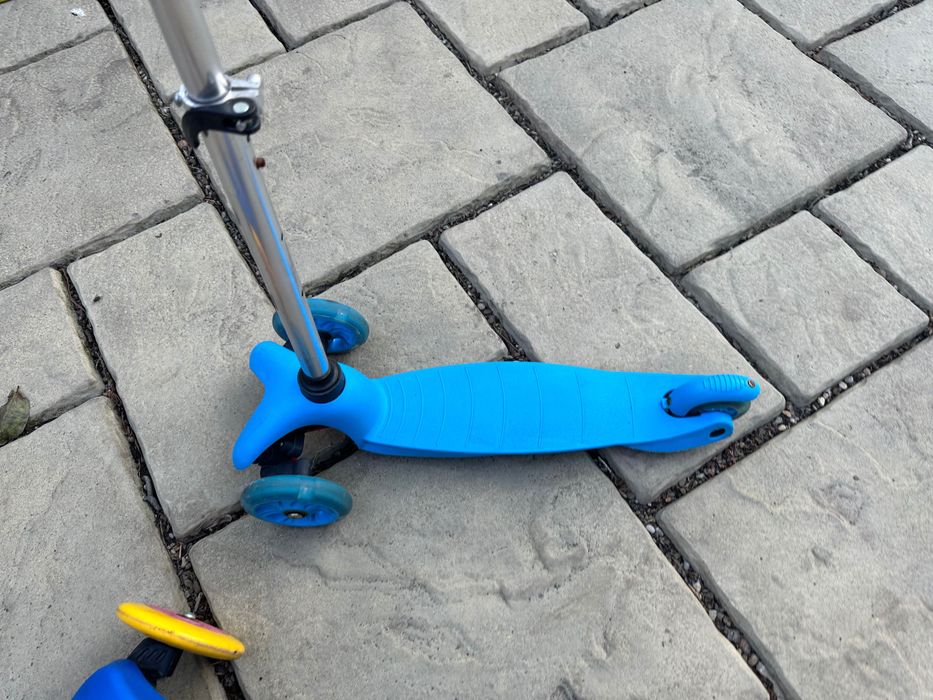 Trotinetă copii Spiderman aproape nouă nefolosită