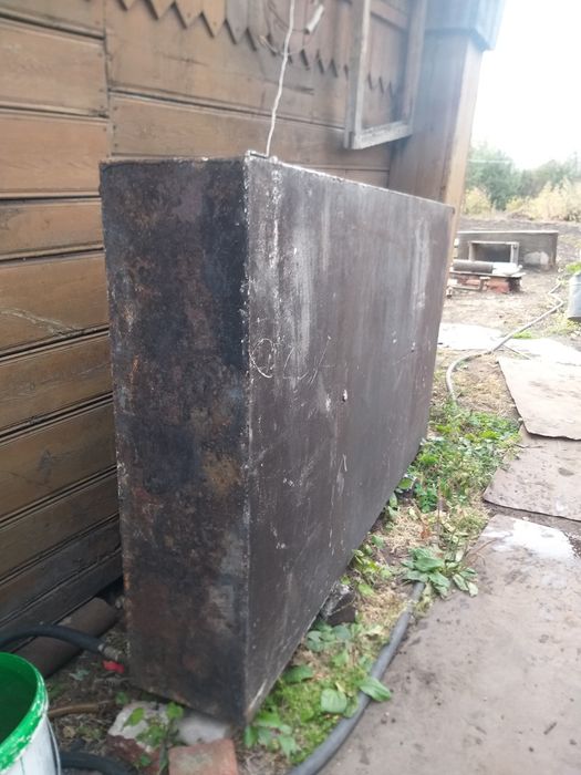 Емкость воду, солярку