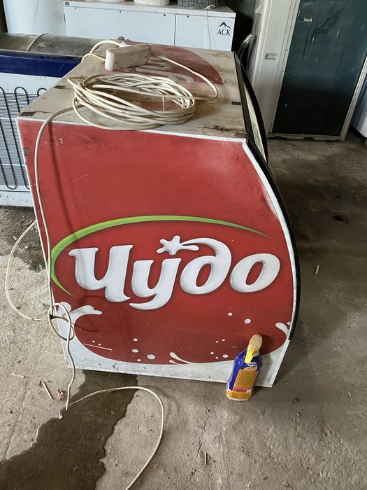 Продам ветриный холодильник