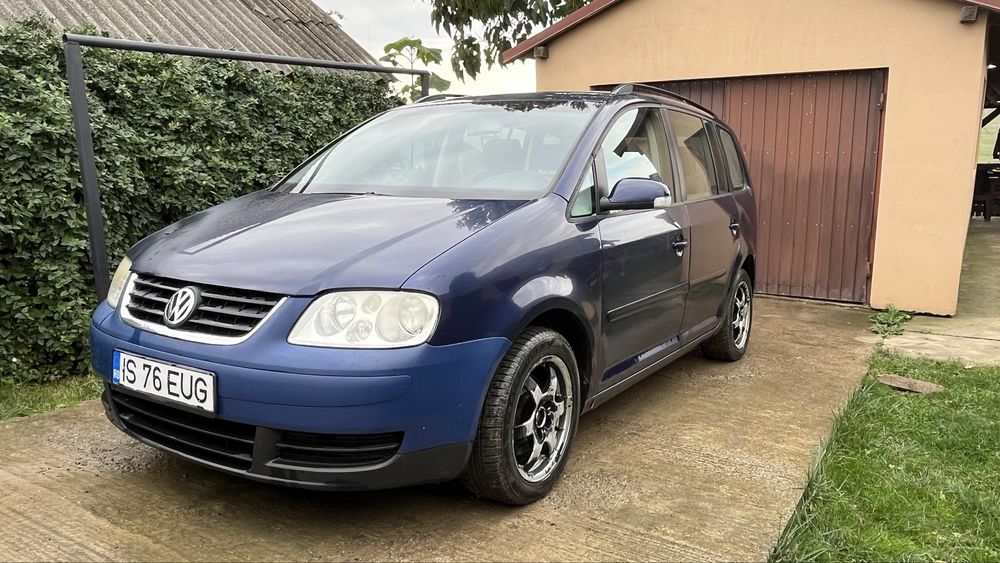 VOLKSWAGEN Touran 2004 — imagine 2