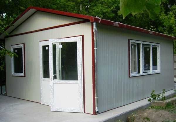 Casa Modulara, Garaje Auto, Containere din panou sandwich termoizolant