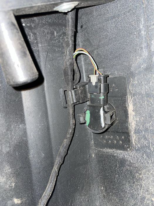 Фуллед ляв фар , Преден капак ,ляв калник- а6 с7  4g