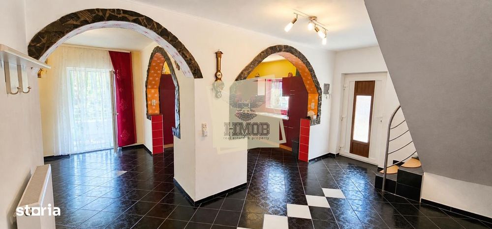 Casa individuala | 6 camere | Teren 935 mp | Garaj | Comision 0% | Sal
