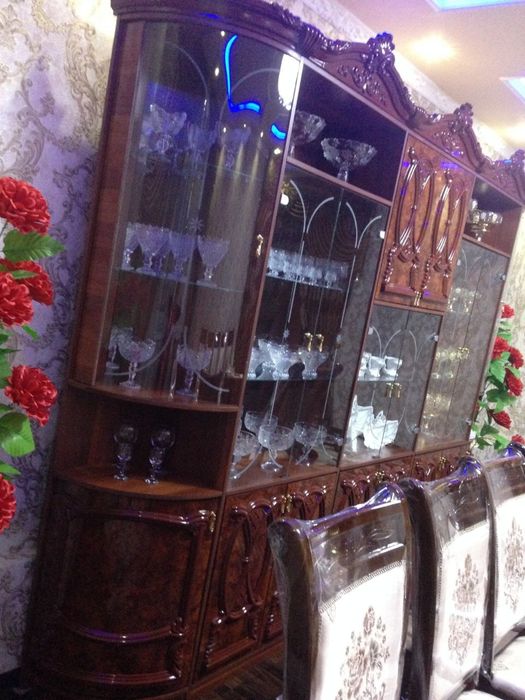 Стенка горка mehmonhona uchun mebel