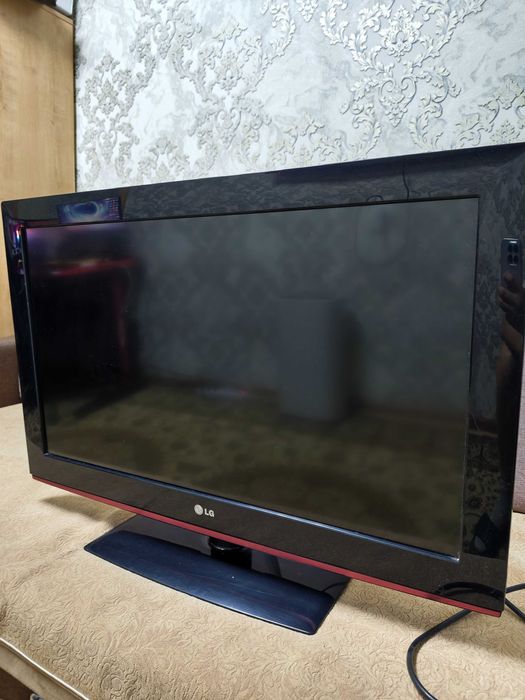 Телевизор LG 32 дюйма