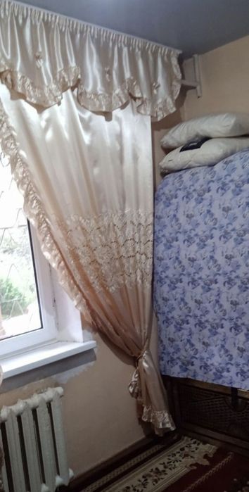 Юнусабад 12 квартал Продается квартира 1/1/9