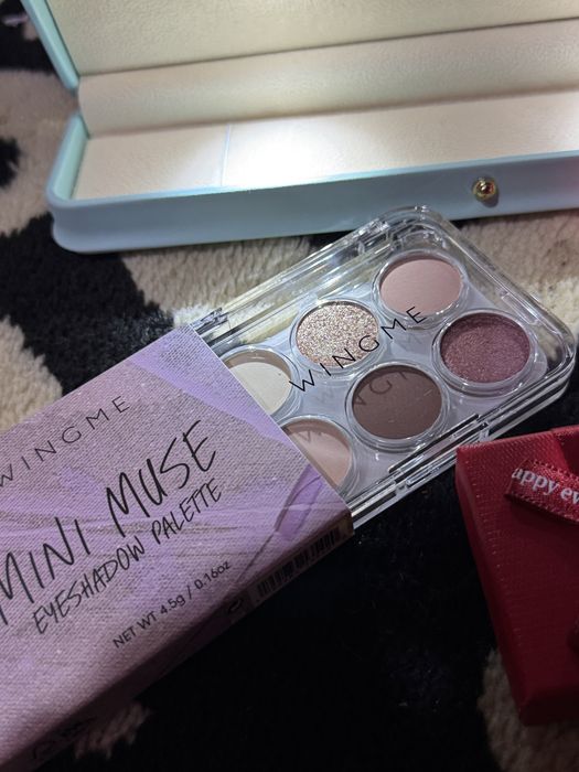 WingMe Palette Eyeshadow 6 shades USA SOLD OUT тени