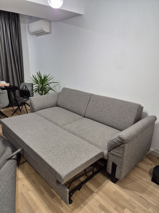 Canapea  Mobexpert 3 locuri extensibila in stare noua  (Vernon)