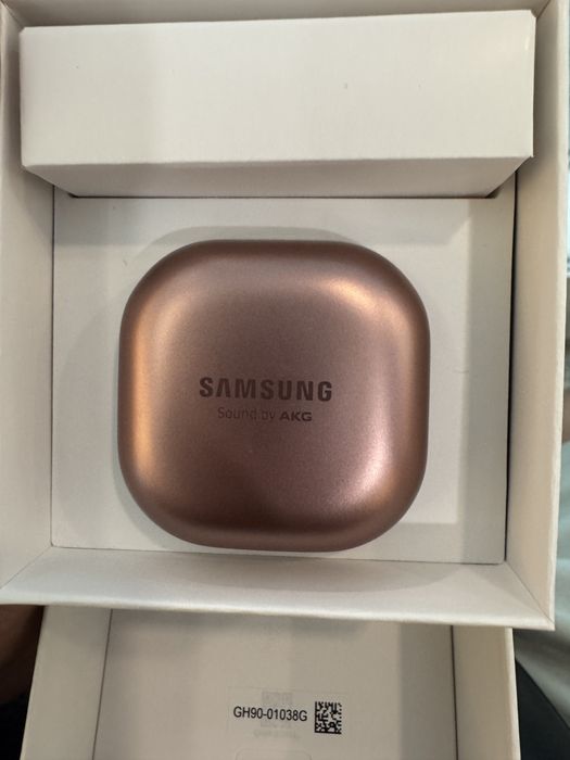 Продам buds Live