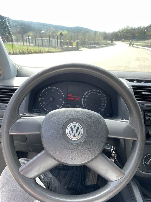 De vânzare masina VW Golf V
