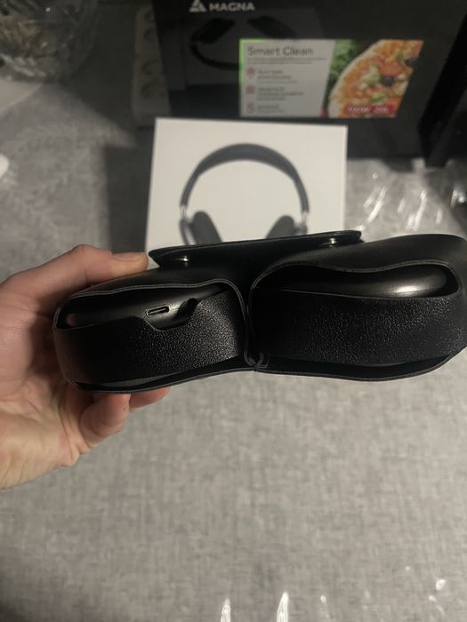 Продам наушники блютуз