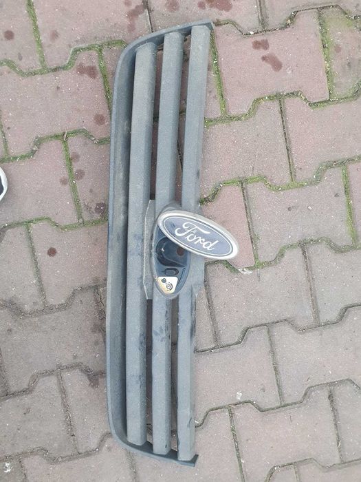 grila fata ford transit connect