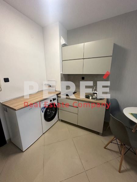Продава се Двустаен апартамент в Свети Влас - 43 кв.м за 1673 €/кв.м - Снимка #2