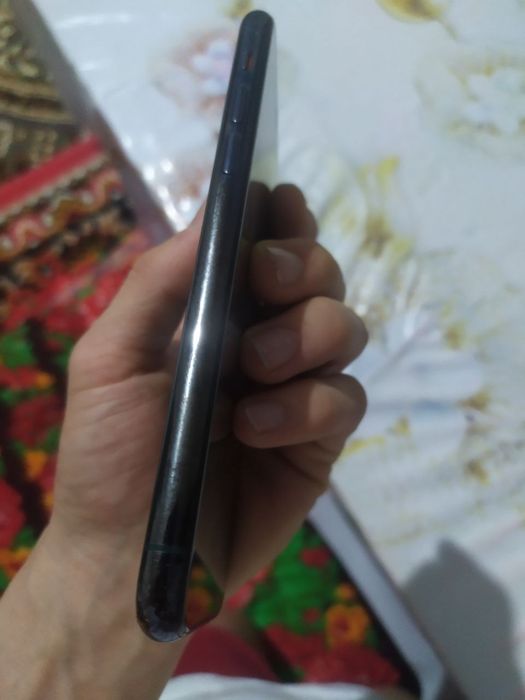 Iphone 11 pro  64 hotira