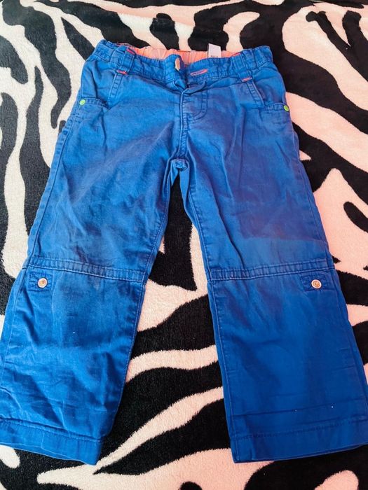 Одежда для малчика 4,5 лет почти новйе