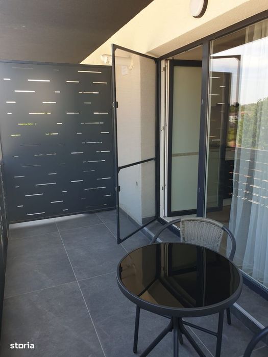 De vânzare apartament 2 camere zona Petrom