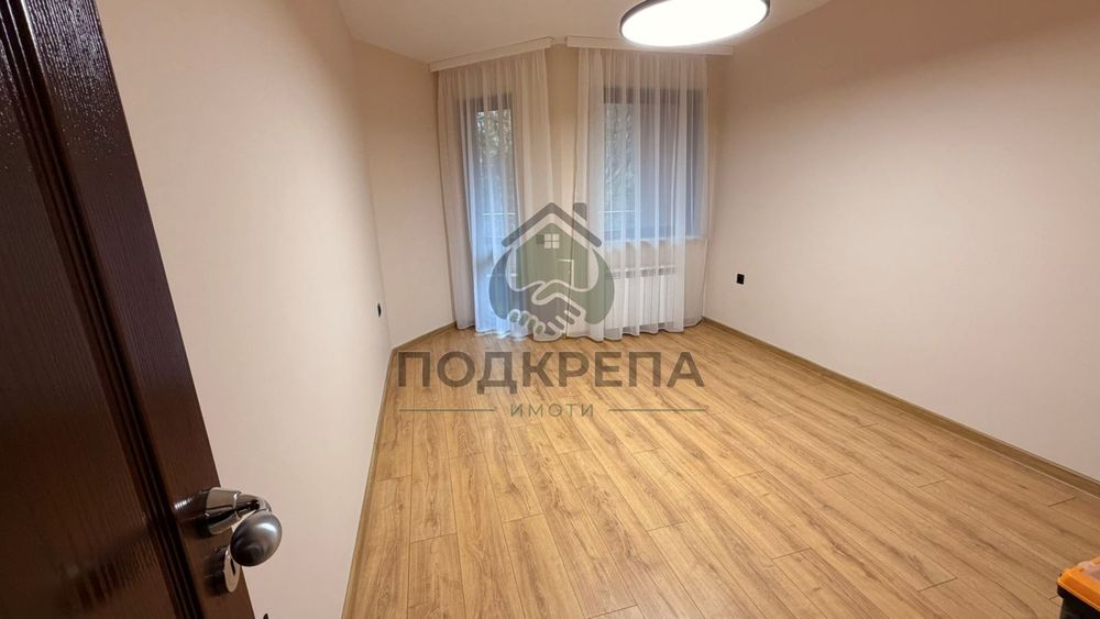 Продава се Тристаен апартамент в Пловдив, Мараша - 128 кв.м за 1180 €/кв.м - Снимка #8
