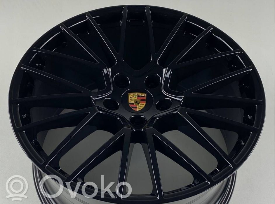 Jante Porsche R21 Panamera porsche cayenne negru lucios Roti porsche 21 in doua latimi Model Spyder