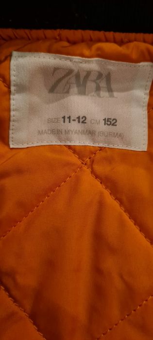 Vand geaca Zara băiat 11-12 ani