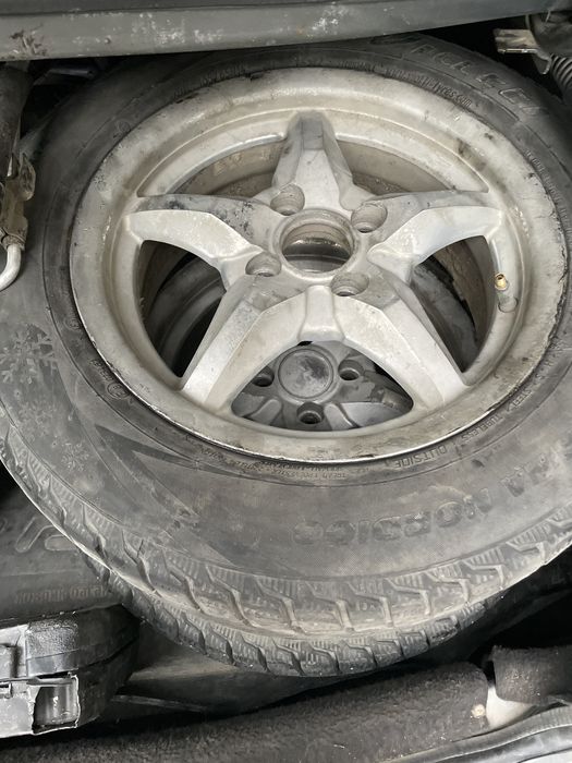 4 зимних колеса с титановыми дисками
