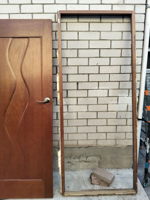 Продам двери недорого
