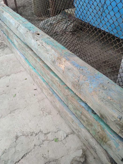 құрылысқа арналған ағаш, бревно для строительства,