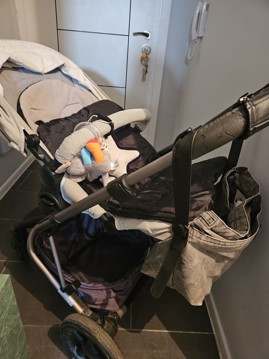 Бебешка количка easywalker