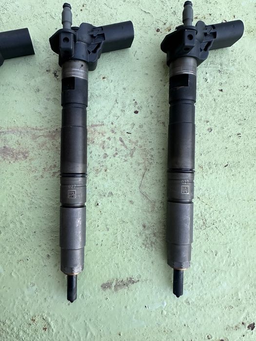 Дюзи VW Passat B6 2.0TDI 140hp 2010Година