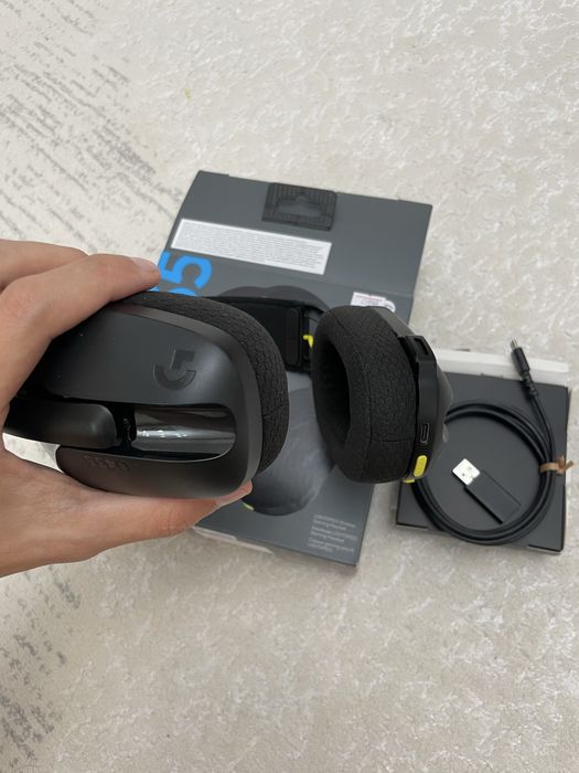 Наушники Logitech