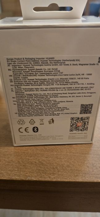 Продавам Huawei Fit 5