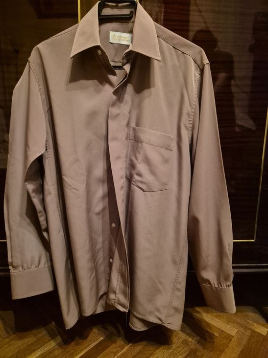 Cămașă bărbătească. Oz Beyham colecționari.