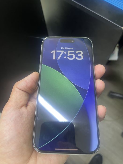 Iphone 15 pro продам