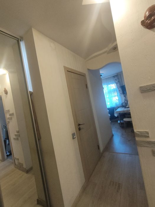 Продам 4х комнатную квартиру